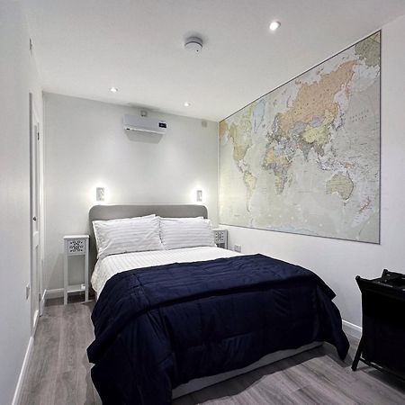 Kensington Studio Hosted By Airoperate Near Notting Hill - 1 Double Bed , 1 Sofa Bed, Ground Floor Apartment Via Private Entrance ลอนดอน ภายนอก รูปภาพ