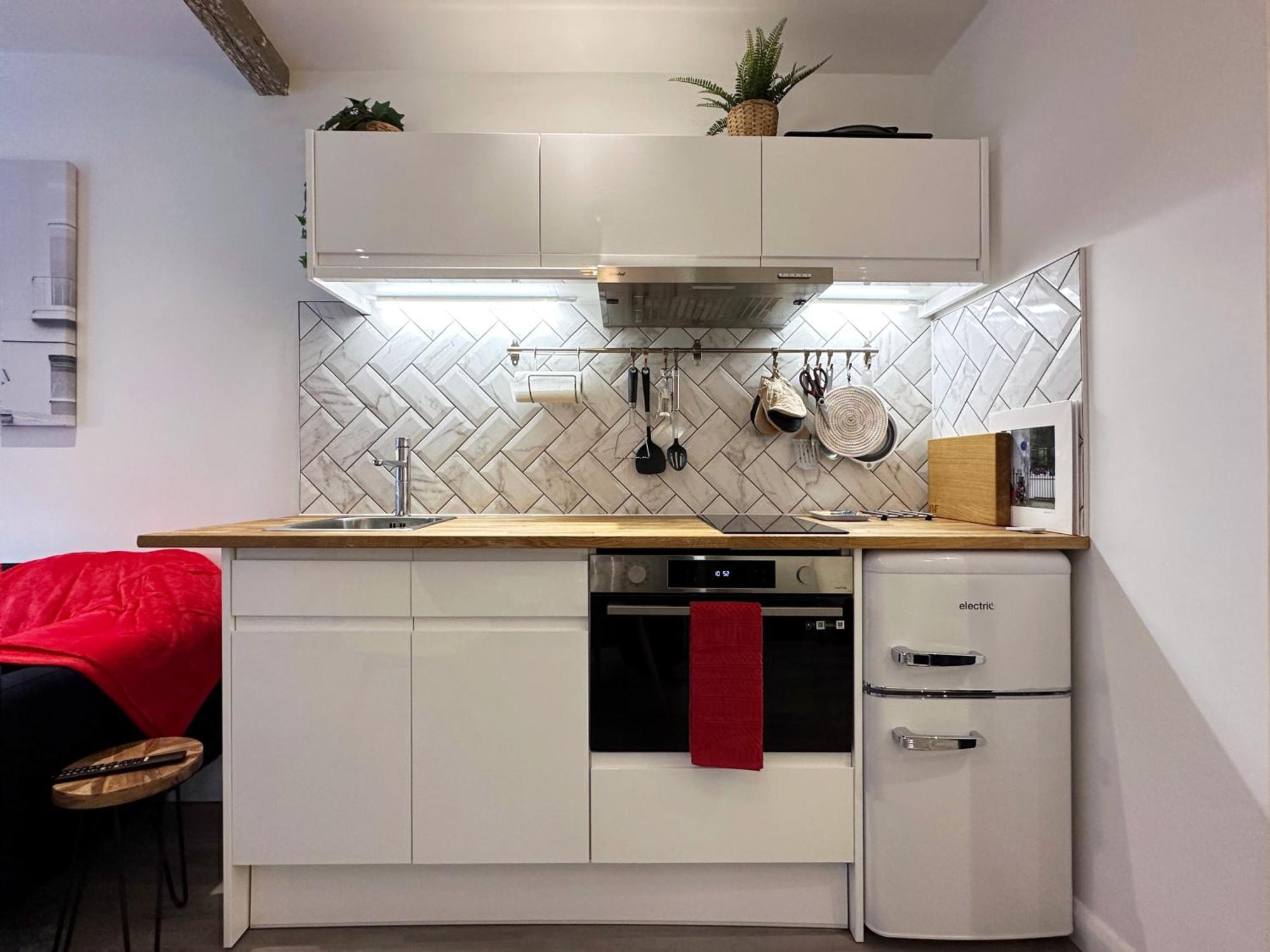 Kensington Studio Hosted By Airoperate Near Notting Hill - 1 Double Bed , 1 Sofa Bed, Ground Floor Apartment Via Private Entrance ลอนดอน ภายนอก รูปภาพ