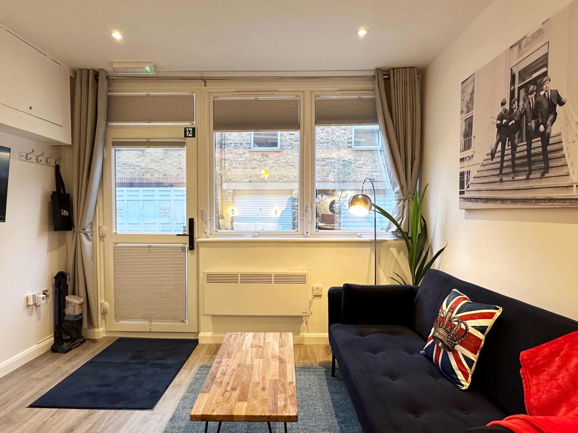 Kensington Studio Hosted By Airoperate Near Notting Hill - 1 Double Bed , 1 Sofa Bed, Ground Floor Apartment Via Private Entrance ลอนดอน ภายนอก รูปภาพ